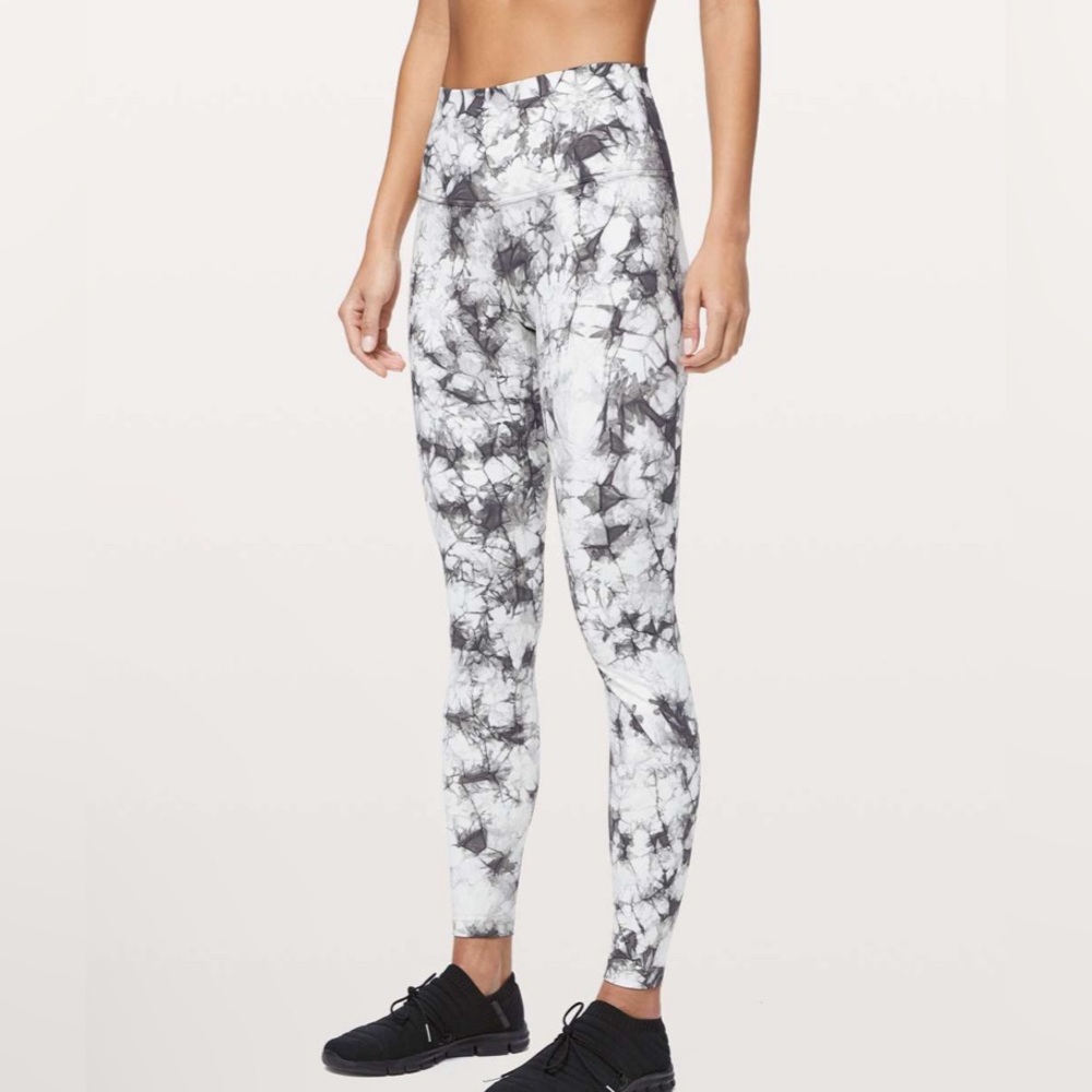 Lululemon Wunder Under High Rise Tight Dual Shibori Size 6 Grey, Black White